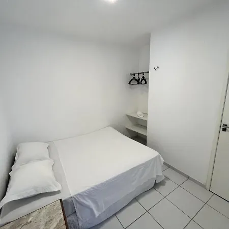 Apartamento Ape Na Com 5 Quartos Wifi Ar E Estacionamento Uh101 *